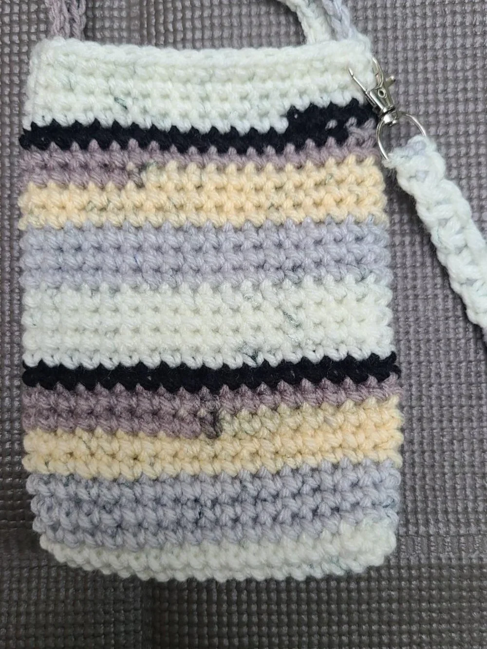 Handmade Hand Crochet Cell Phone Case Holder Crossbody Bag with Charm New